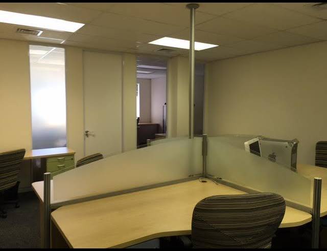 86M² OFFICE TO LET IN STEENBERG